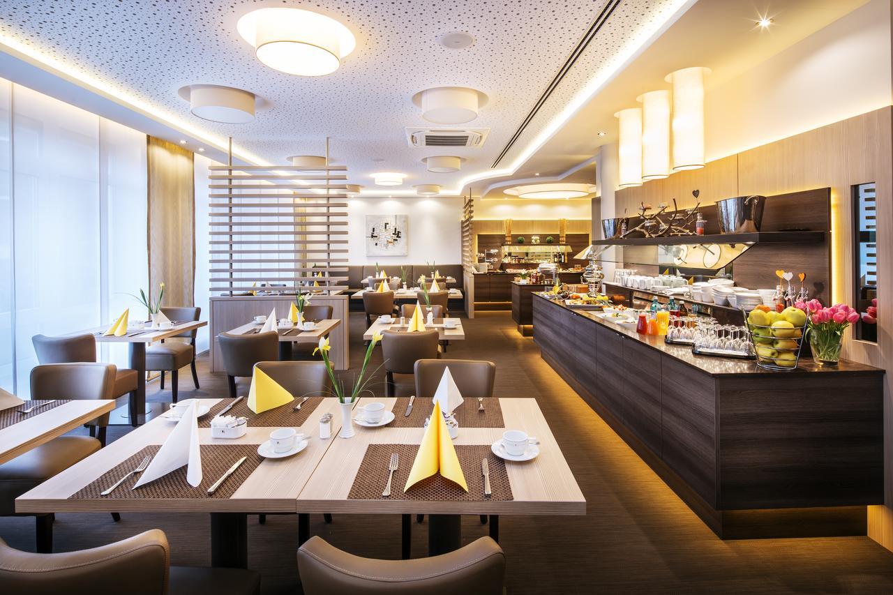 Hotel Plaza Дуйсбург Экстерьер фото